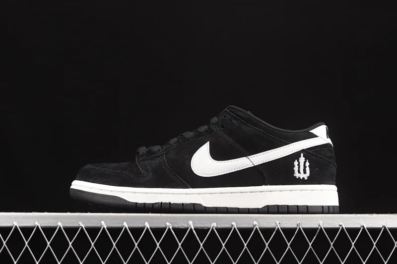 All Categories Nk SB Dunk Series Nk SB Dunk Low Low-top Sneakers J Version Nk Dunk Low Pro SB "Weiger" Hiroshima Candlestick SB Smashing Backboard Fashion Casual Sneakers 304292-014
